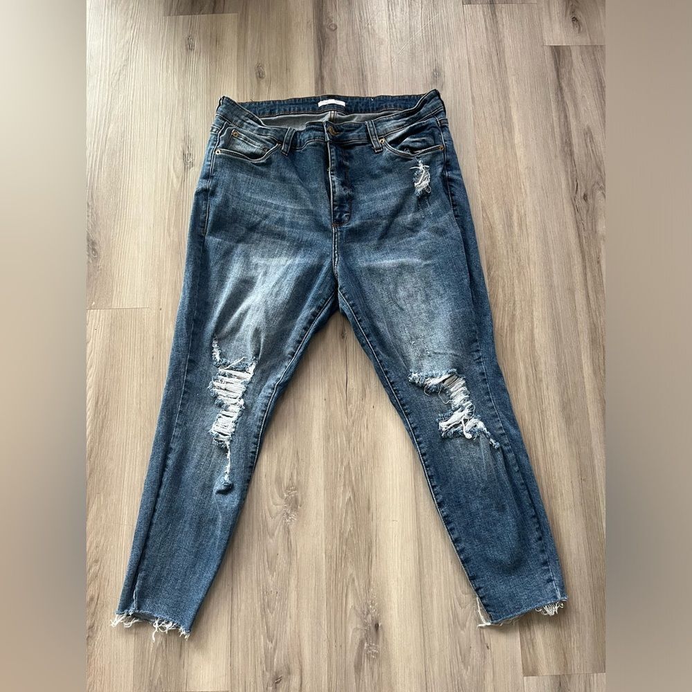 STS Blue 32/14 Plus Size High Rise Distressed Jeans